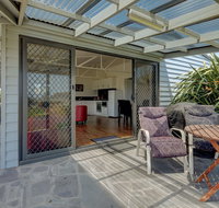 Lagoons Bay Garden Pavillion 1 - Accommodation Perth