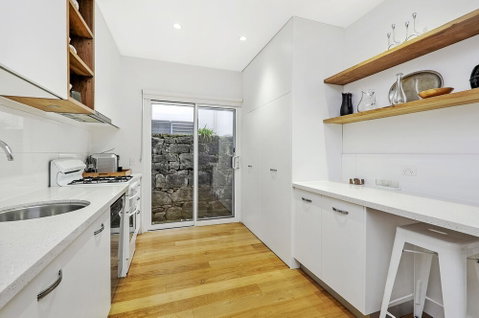 Boathouse Apartment - Accommodation Perth 5
