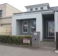 The Townhouse - Accommodation Perth