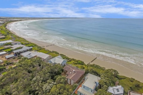 Waters Edge - Accommodation Perth 0