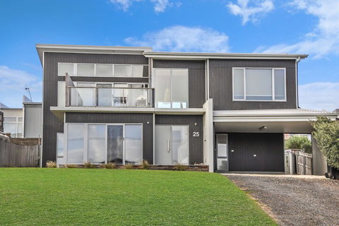 Tonic On South - Accommodation Perth 0