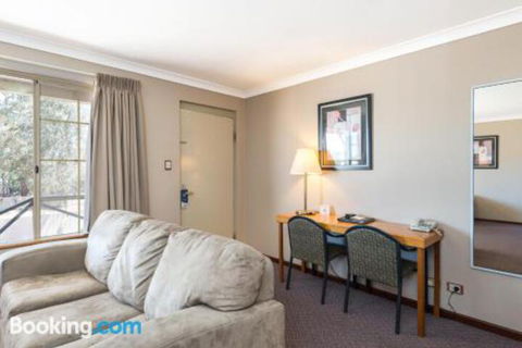 MIDAS MOTEL KALGOORLIE - Accommodation Perth 3