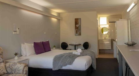 Bridgewater Motel - Perth Resorts 3