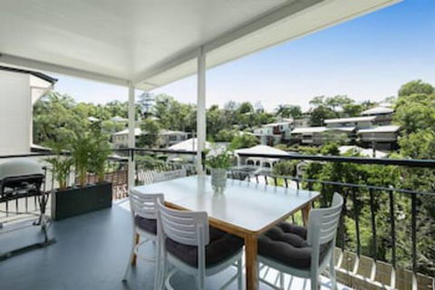 Tallywood 2 Bedroom - Accommodation Perth 0