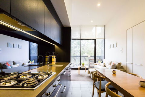 GEORGE, 1BDR North Melbourne Apartment - Accommodation Perth 4