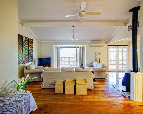 Tegwan's Nest - Accommodation Perth 6