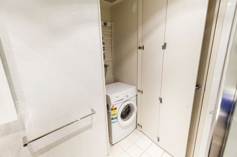 WESLEY, 2BDR Carlton Apartment - Accommodation Perth 0