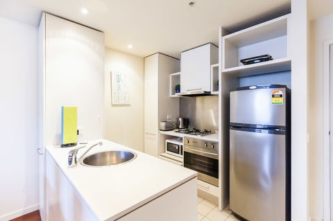WESLEY, 2BDR Carlton Apartment - Accommodation Perth 4