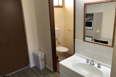 Brolga Hotel Motel - Accommodation Perth 2