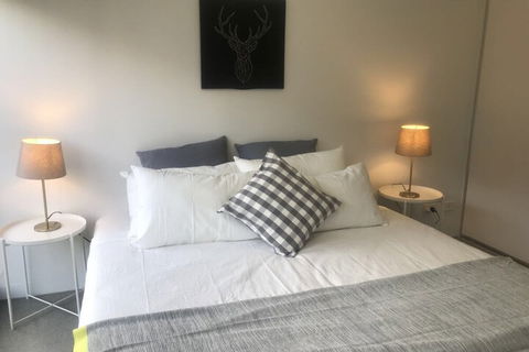 Golding Inn - Accommodation Perth 5