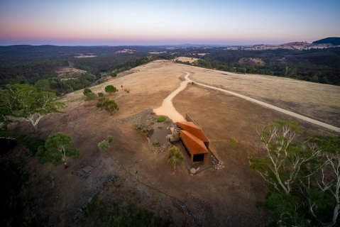 Breakneck Gorge Oikos - Accommodation Perth 4