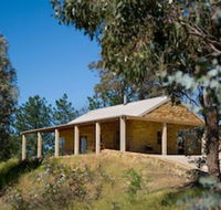 McGintys Stone Cottage - Perth Resorts