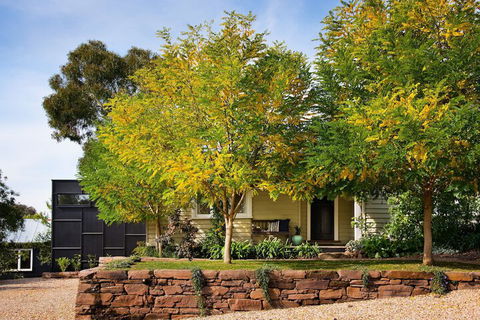 The Clubhouse - Accommodation Perth 2