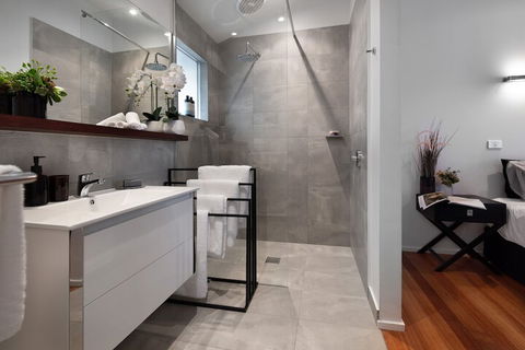 Ahimsa Hepburn - Accommodation Perth 7