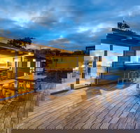 Banksia Back Beach House - Accommodation Perth