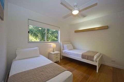 Maggies Beachfront Apt. 7 - Accommodation Perth 5
