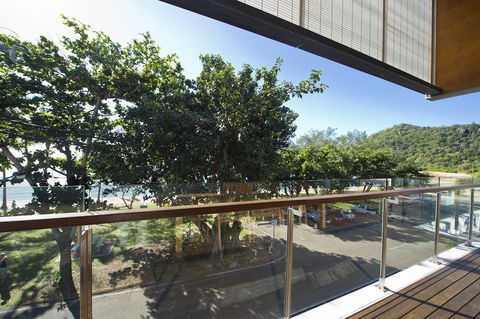 Maggies Beachfront Apt. 5 - Accommodation Perth 0