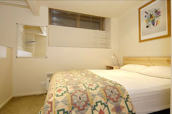 Razorback 7 - Accommodation Perth 1