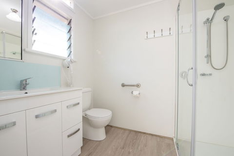 Kooyong Apartment 7 - Perth Resorts 3