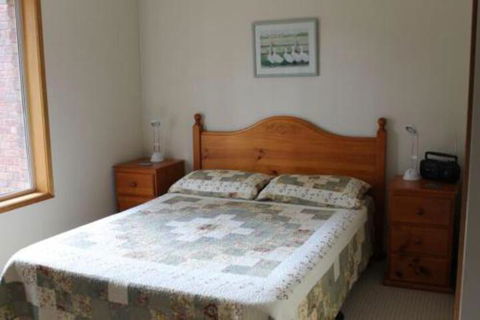 Coastal Retreat Unit 5 - Accommodation Perth 4