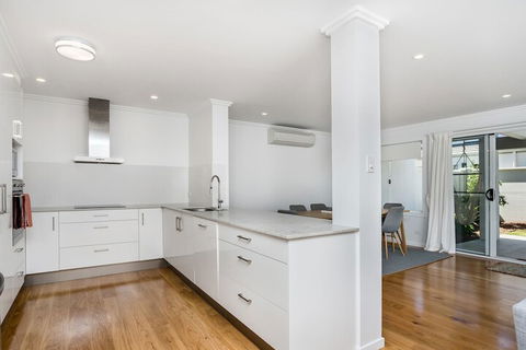A PERFECT STAY - Amity At Seadrift - Accommodation Perth 4