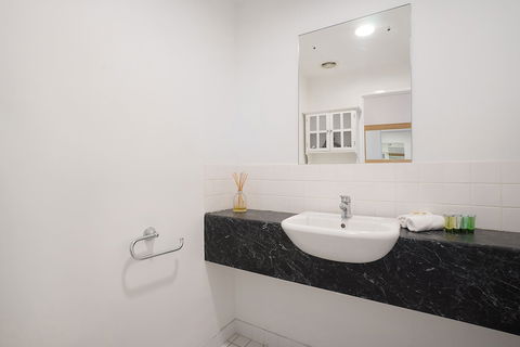 Beau Monde Apartments Newcastle - Boulevard Apartments - Accommodation Perth 3