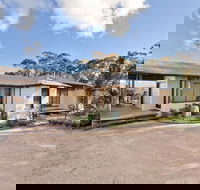 Summer House - Perth Resorts