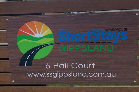 Short Stays Gippsland (Newborough) - Perth Resorts 3
