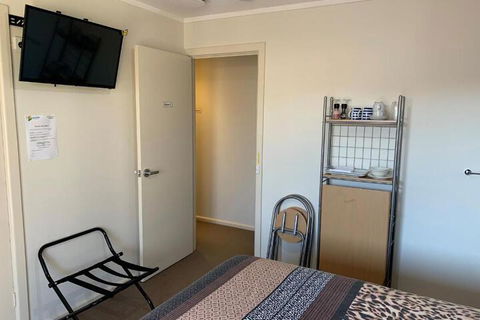 Short Stays Gippsland (Newborough) - Perth Resorts 7