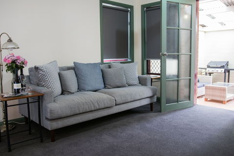 Mudgee Apartments - Church Street - Perth Resorts 2