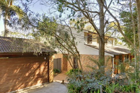 Barefoot Beach House - Shoal Bay - Accommodation Perth 0