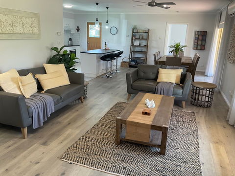 Valley View Townhouse - On The RAIL TRAIL - Perth Resorts 2