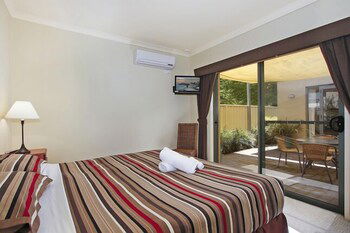 Mill House - Perth Resorts 6