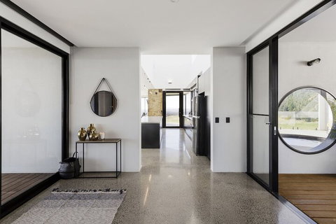 Sky High - Accommodation Perth 2