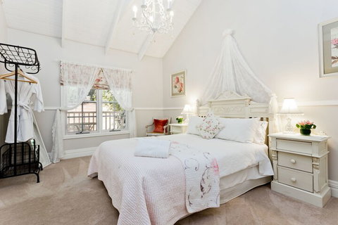 Oak Tree Cottage - Mundaring - Accommodation Perth 3