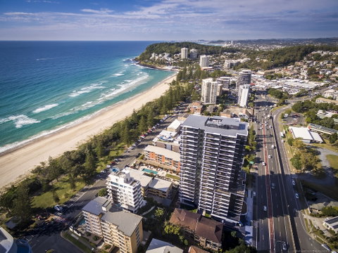 Boardwalk Burleigh Beach - Accommodation Perth 4