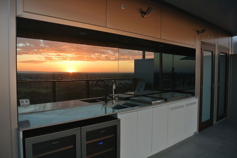 Adelaide Vue Penthouse. - Perth Resorts 4