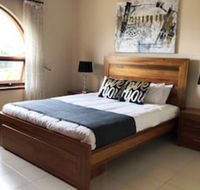 Adelaide holiday home - Perth Resorts