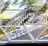 The Deck on Donalda - Accommodation Perth