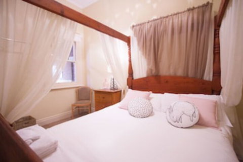 Charleston House - Mathoura - Perth Resorts 0