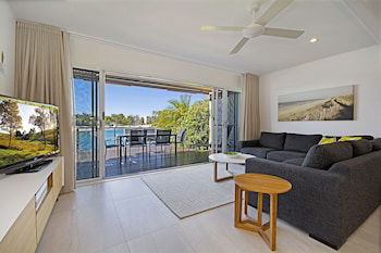 Driftwood - Perth Resorts 0