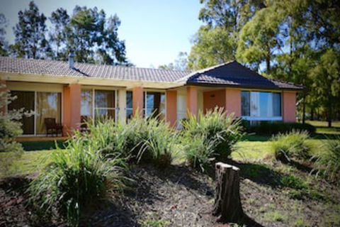 Verona Vineyard Cottage - Perth Resorts 0