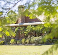Silky Oak Cottage - Perth Resorts