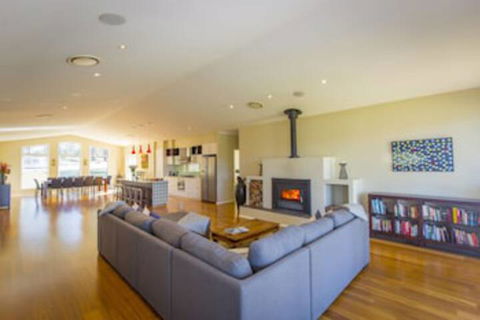 Lacuna Retreat - Accommodation Perth 0