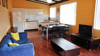 Gladstone ACT Accommodation Perth
