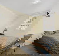 Newport Home Stay and Lodge - Accommodation Perth