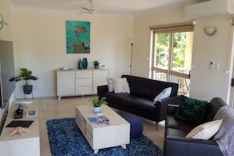 Beach House On Begley - Airlie Beach - Accommodation Perth 0