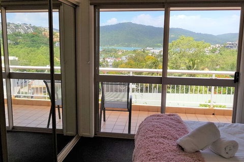 Beach House On Begley - Airlie Beach - Accommodation Perth 3
