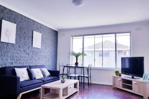 Clayton Apartment - Accommodation Perth 0