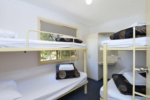 Port Elliot Holiday Park - Accommodation Perth 3